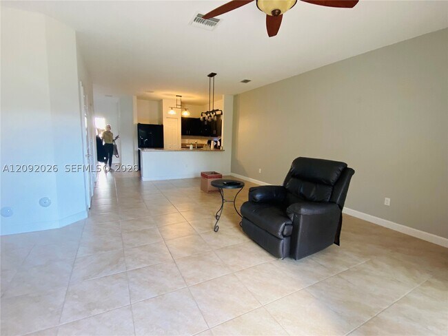 Building Photo - 3556 NW 29th Ct
