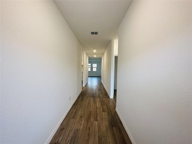Building Photo - 8112 Green Heron Dr