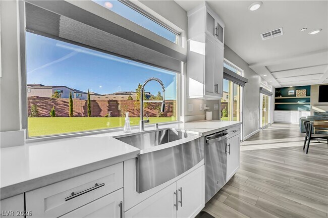 Building Photo - 6780 Stella Rosa Ct