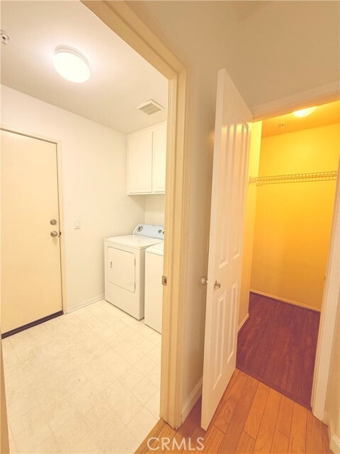 Building Photo - 2771 Dunstan Dr