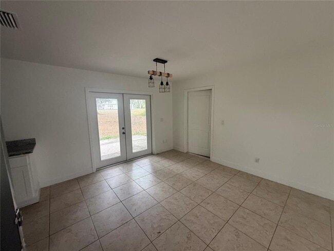 Building Photo - 859 CR 541