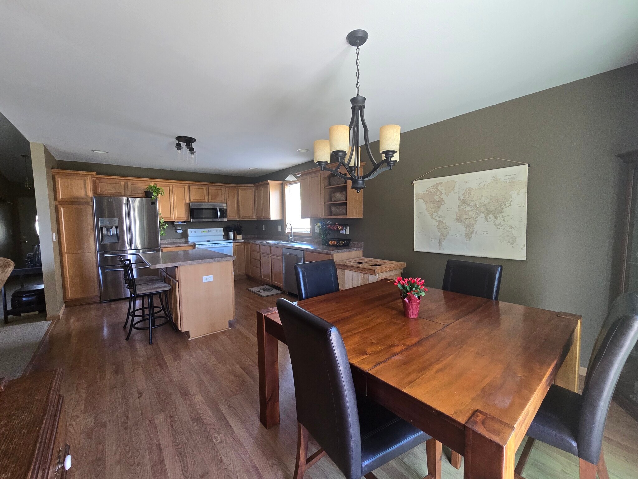 Building Photo - 541 Kramer Ln