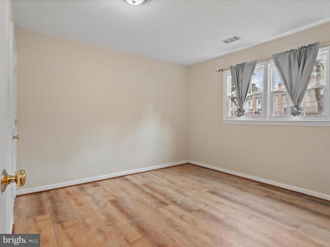 Building Photo - 12204 Apple Orchard Ct