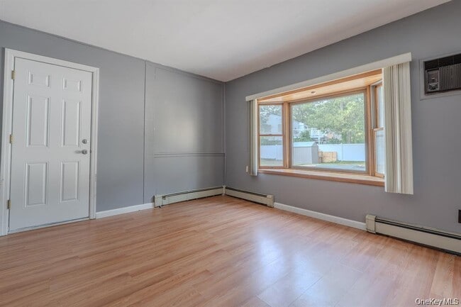 Building Photo - 21 Mt Snow Ln