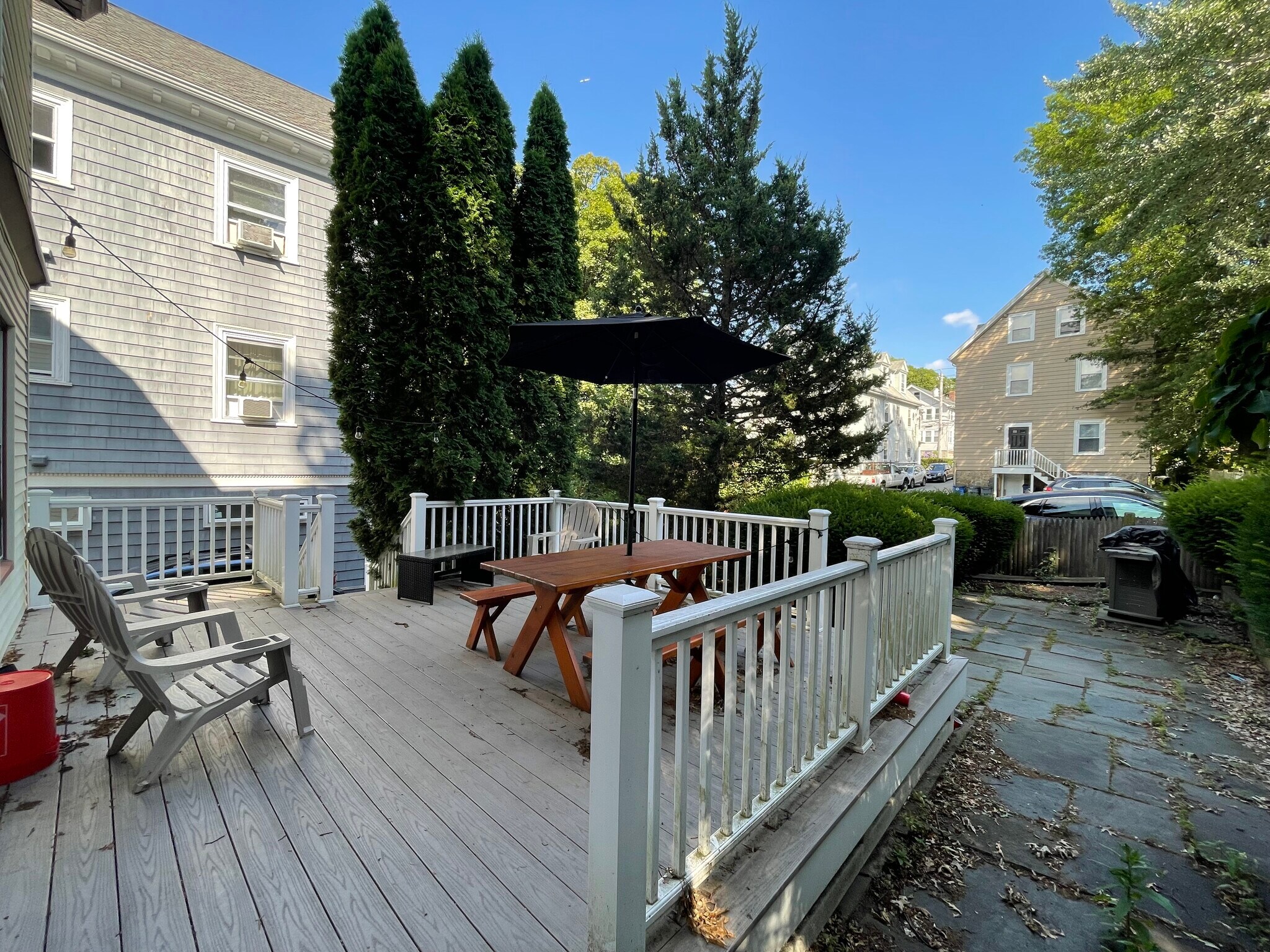 Building Photo - 1 Woodstock Ave