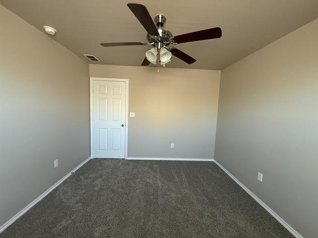 Building Photo - 704 E College St