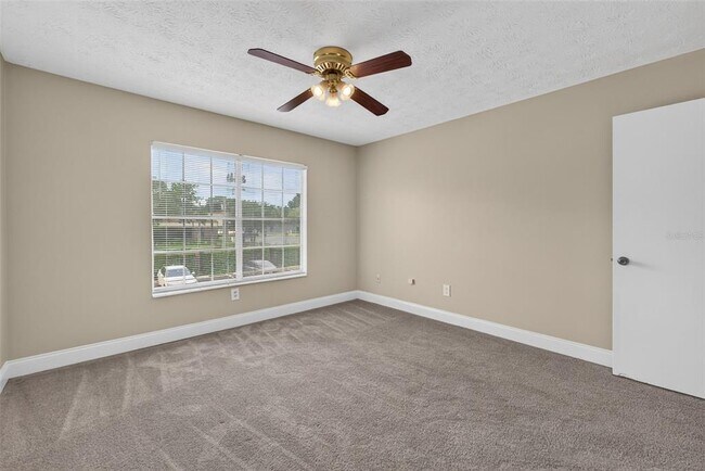 Building Photo - 5301 Hansel Ave