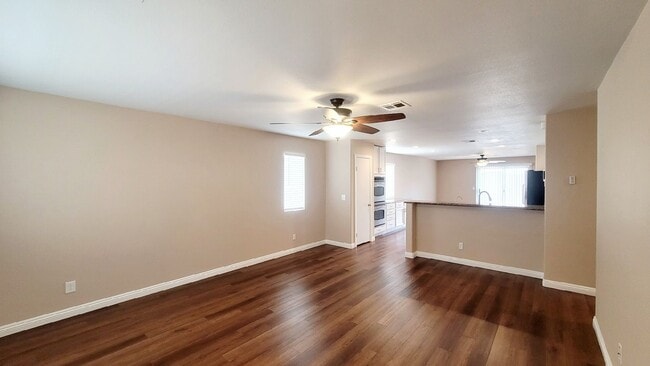 Building Photo - 7924 Odysseus Ave