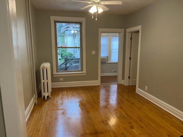 Building Photo - 132 Circle Ave