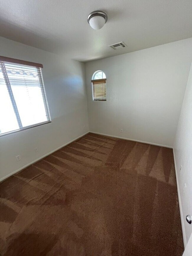 Building Photo - 5298 Caprock Canyon Ave