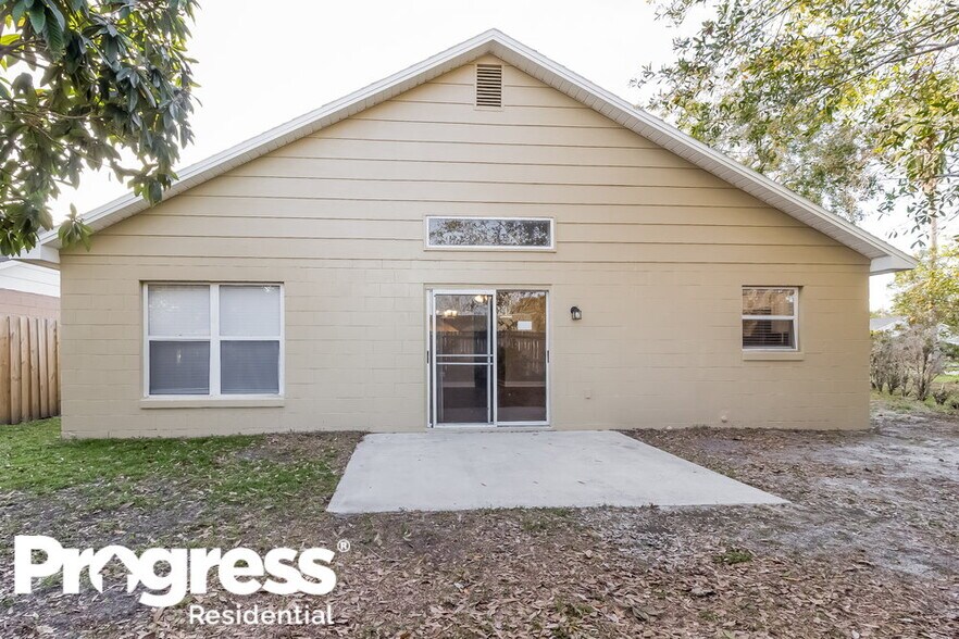 Building Photo - 2841 Talladega Dr