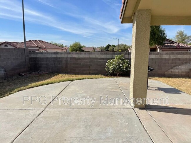 Building Photo - 13365 W Canyon Creek Dr