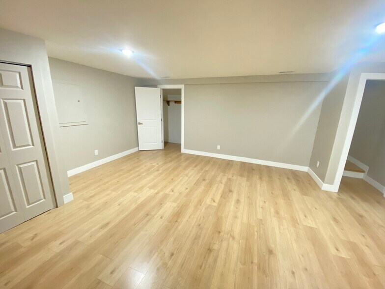 Building Photo - 970 Bayfield Dr