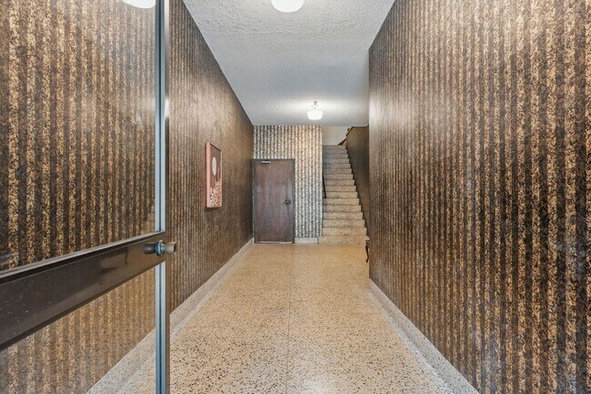 Building Photo - 774 9th Ave