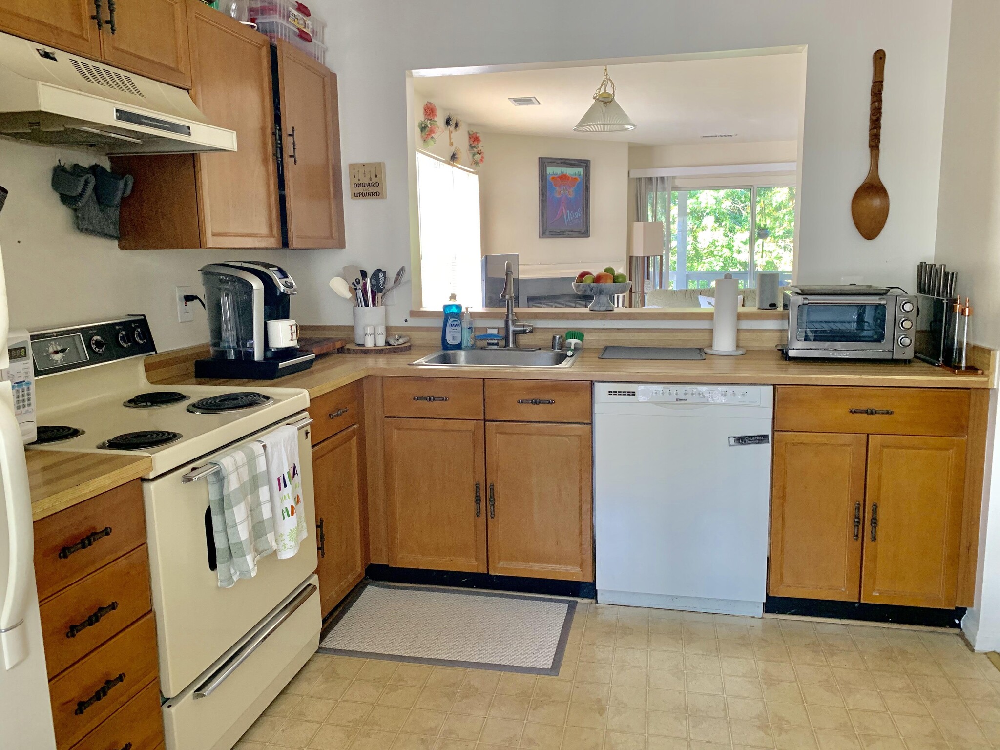 Kitchen - 2920 Yarling Ct