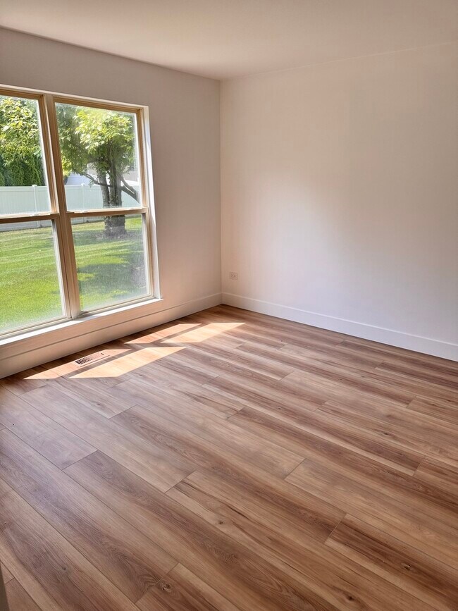 Building Photo - 1236 Shawford Way