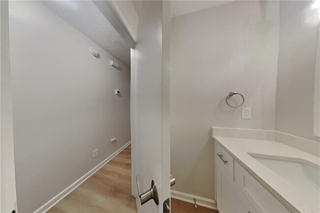 Building Photo - 1478 Surf Ct