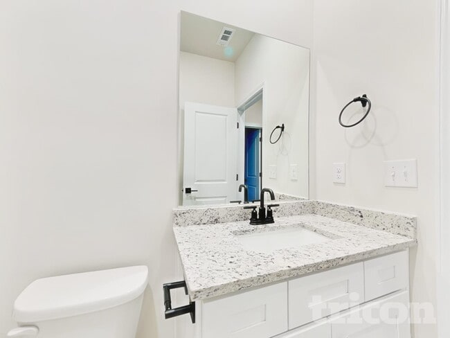 Building Photo - 3734 Saddle Bag Ct