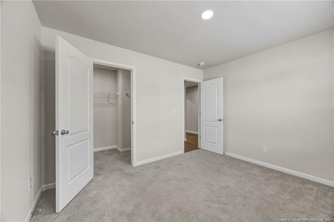 Building Photo - 34 Merlin Ct