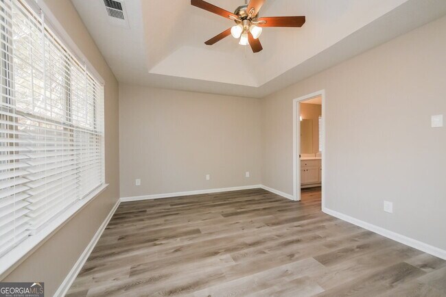 Building Photo - 846 Crabtree Ct