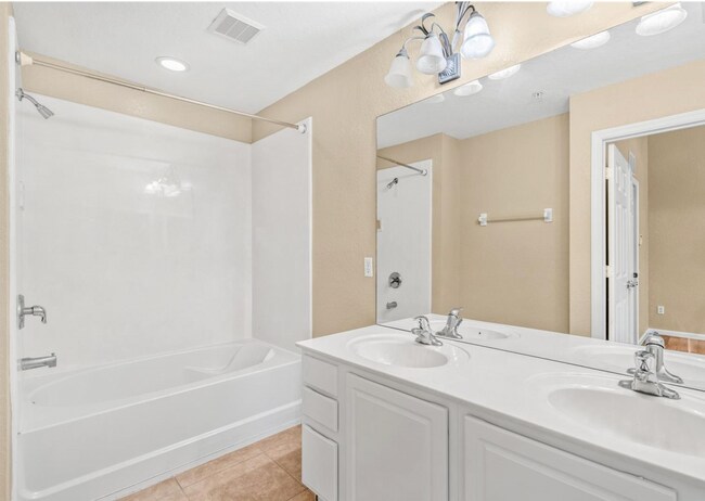 Building Photo - 2804 Polvadero Ln