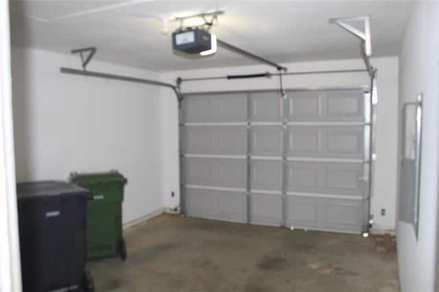 Building Photo - 502 Bellevue Ln