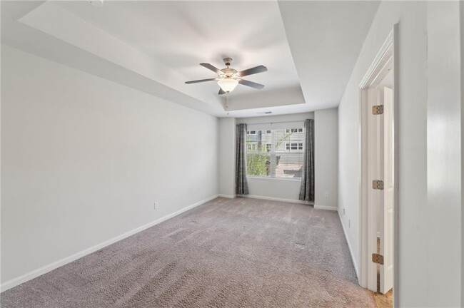 Building Photo - 3122 Meadowstone Ln SW