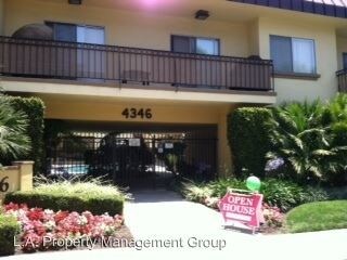 Building Photo - 4346 Matilija Ave