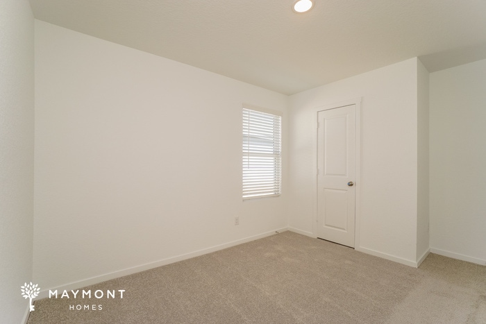 Building Photo - 14810 Warwick Shire