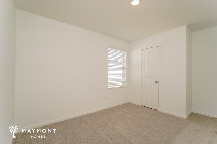 Building Photo - 14810 Warwick Shire