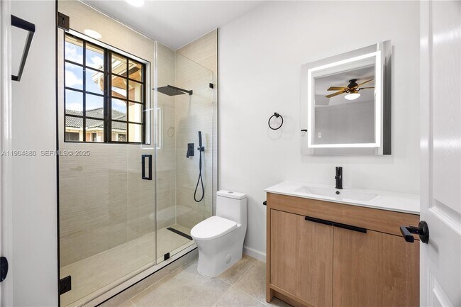 Building Photo - 2790 Center Ct Dr