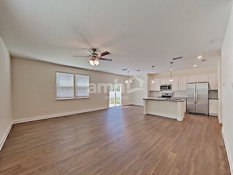 Building Photo - 2852 Calebs Cove Way