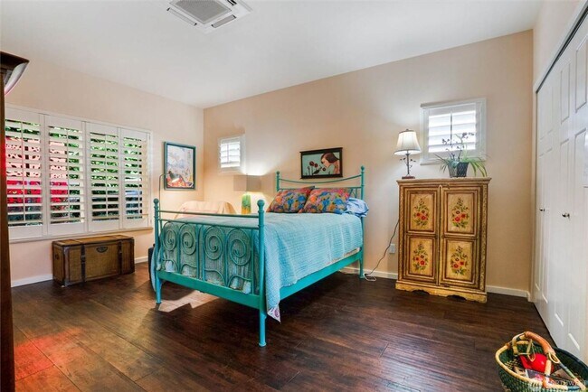 Building Photo - Elegant 3 Bedroom Home in Harbor Crossing ...