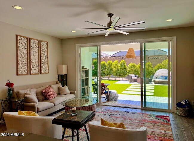 Building Photo - 2045 East Charlotte Dr