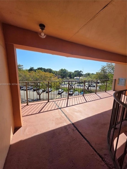 Building Photo - 8600 SW 133rd Avenue Rd