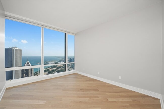 Building Photo - 401 N Wabash Ave