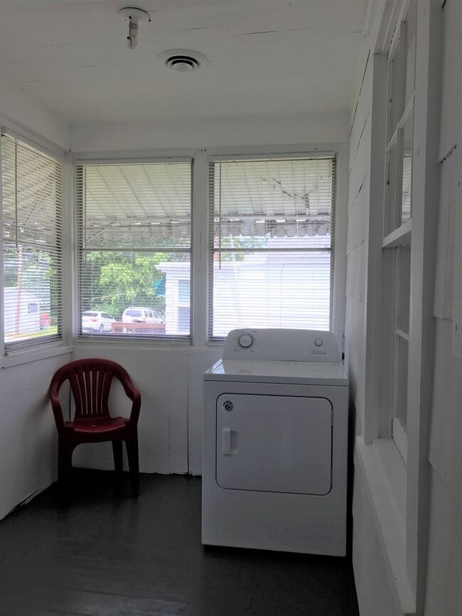Building Photo - South Hill Beautiful Rancher for Rent