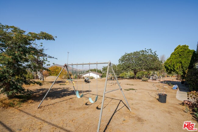 Building Photo - 6739 Garces Ave