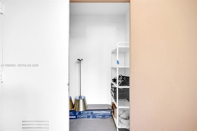 Building Photo - 8343 Lake Dr