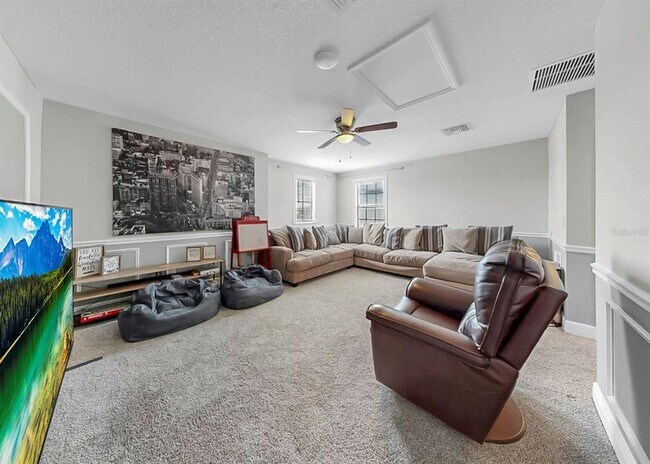 Building Photo - 12845 Satin Lily Dr