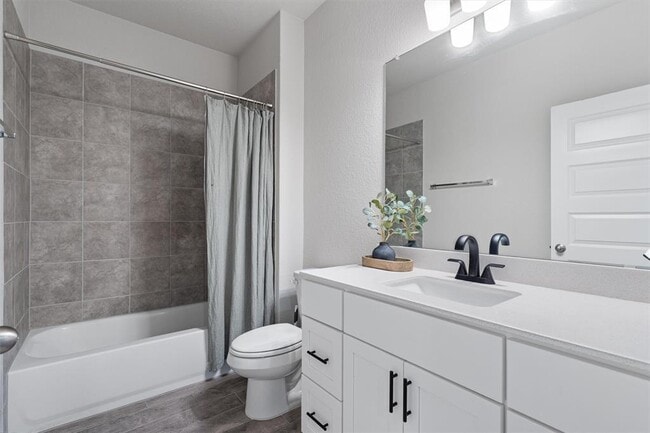 Building Photo - 11620 Comano Dr