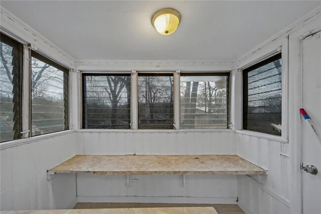 Building Photo - 725 Matilda Pl NW