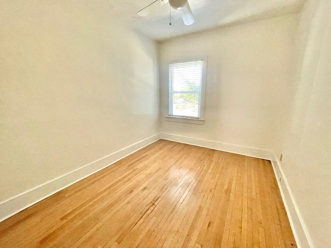 Building Photo - 3853 Julian St