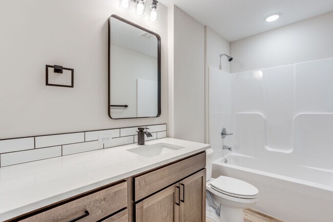 Building Photo - 8541 W 37th St N