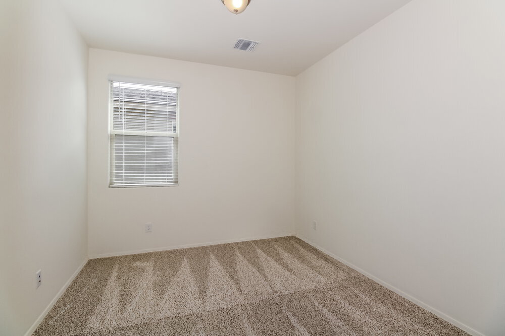 Building Photo - 11857 W Charismatic Dr