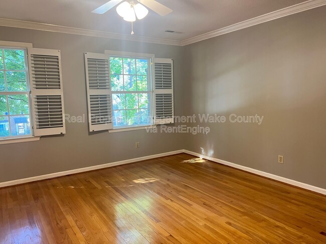 Building Photo - 2884 Wycliff Rd