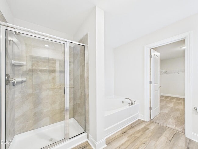 Building Photo - 110 Symmetry Lp