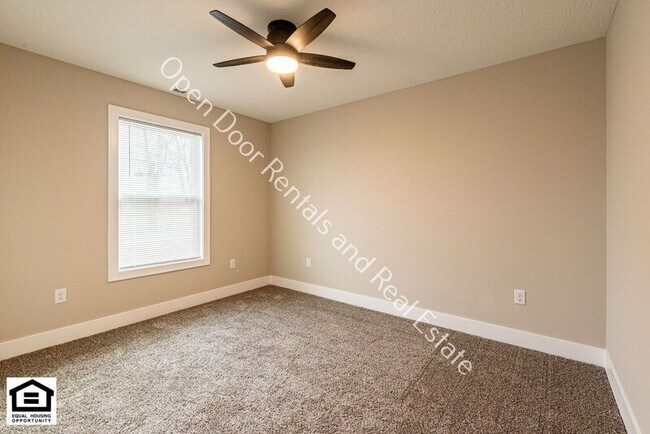 Building Photo - 10545 Old Leo Rd