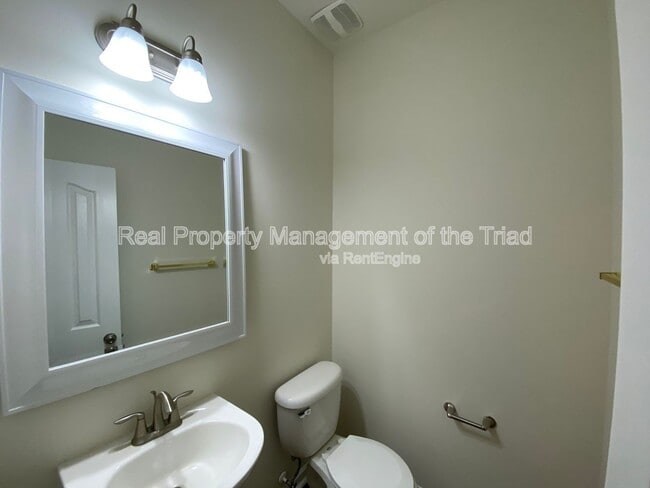 Building Photo - 4539 Deighton Ct