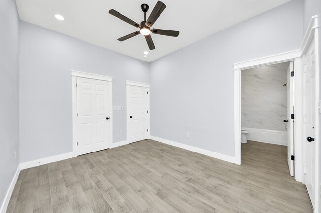 Building Photo - 917 Griffin St